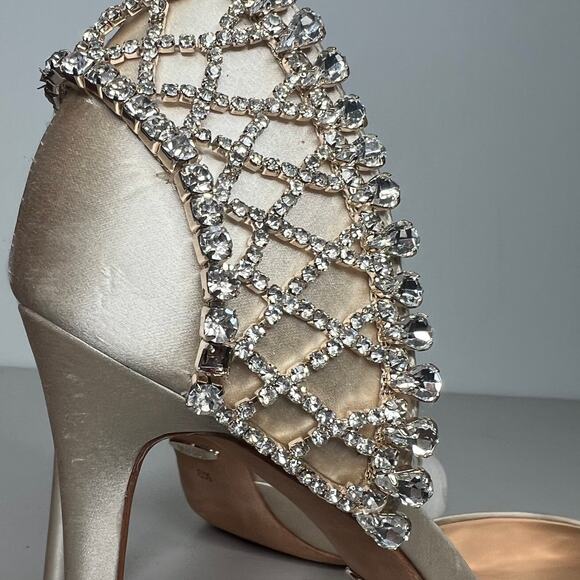 Badgley Mischka Adrina Crystal D'orsay Peep Toe Pump Size 8.5 - Picture 8 of 13